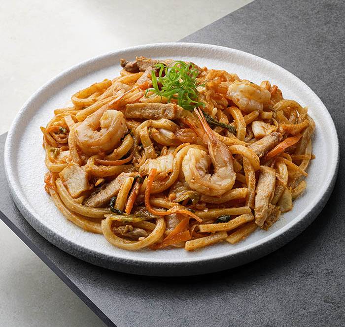 Kimchee Stirfried Udon